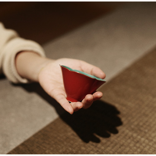 |工匠家品|《故宫红》荷口斗笠杯 主人杯 个人杯茶杯红色茶具陶瓷