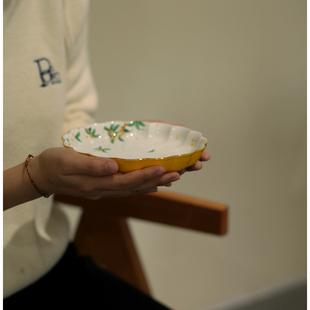 |梅似雪|《桂花黄》扇形高足果盘 壶承 供盘 黄色 本金 釉下彩