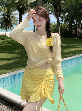 奶黄色大码泳衣女胖mm遮肉比基尼三件套高级感海边度假风2025新款