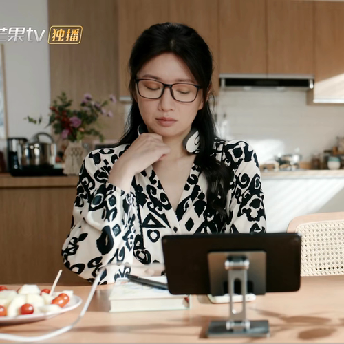 欢乐家长群陈好苑冉同款春季新款连衣裙女印花修身显瘦休闲衬衫裙