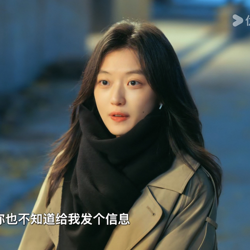 早春晴朗尚之桃孙千同款仿羊绒围巾女冬季加厚保暖流苏披肩围巾