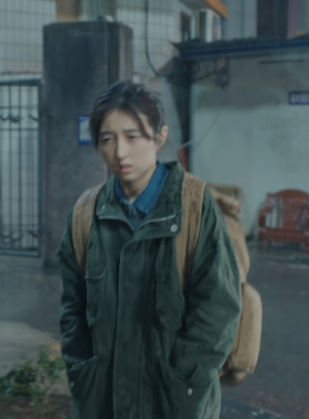 秋雪漫过的冬天周遇安张子枫同款水洗落肩牛仔外套多口袋宽松夹克