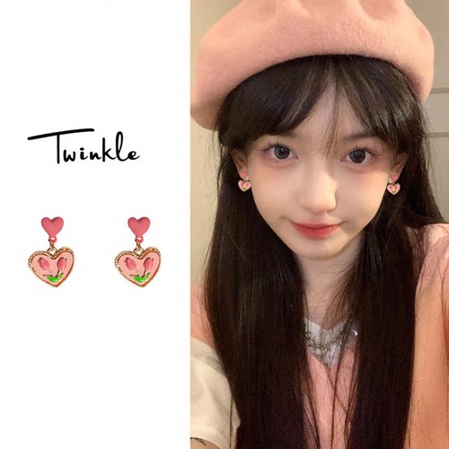 小众粉色爱心设计感耳环2026款