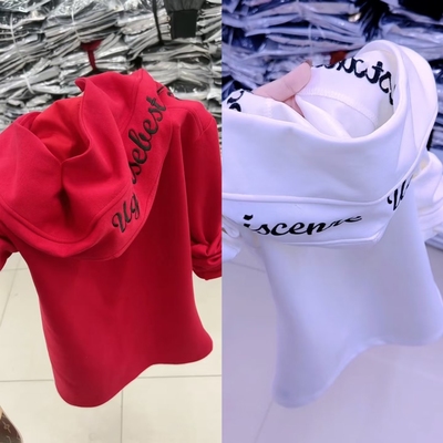 新年红连帽半拉链卫衣外套女减龄