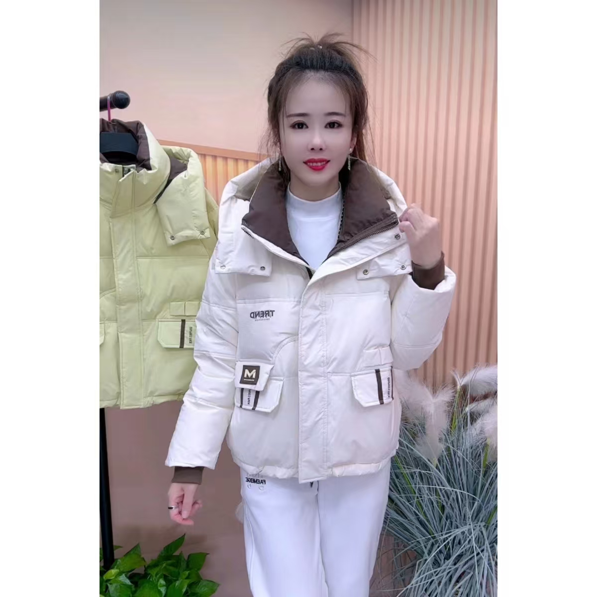 欧货冬季防寒外套洋气加厚保暖连帽羽绒棉服上衣女2024秋冬外衣潮