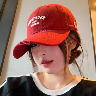 复古字母刺绣红色棒球帽女韩系百搭显脸小帽子宽檐大头围鸭舌帽