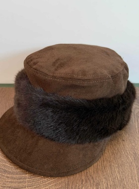 美拉德复古麂皮绒毛绒平顶马术帽女秋冬气质保暖百搭显脸小鸭舌帽