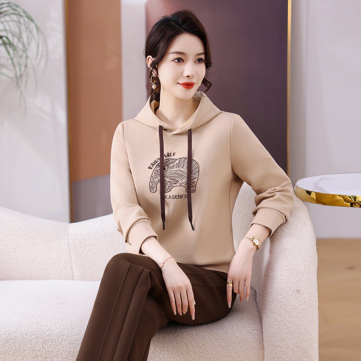 休闲运动服套装女士春秋2026新款时尚洋气妈妈春季连帽卫衣两件套
