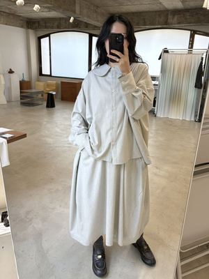 韩国东大门代购2025秋冬新collected松紧腰设计半身裙+娃娃领衬衫