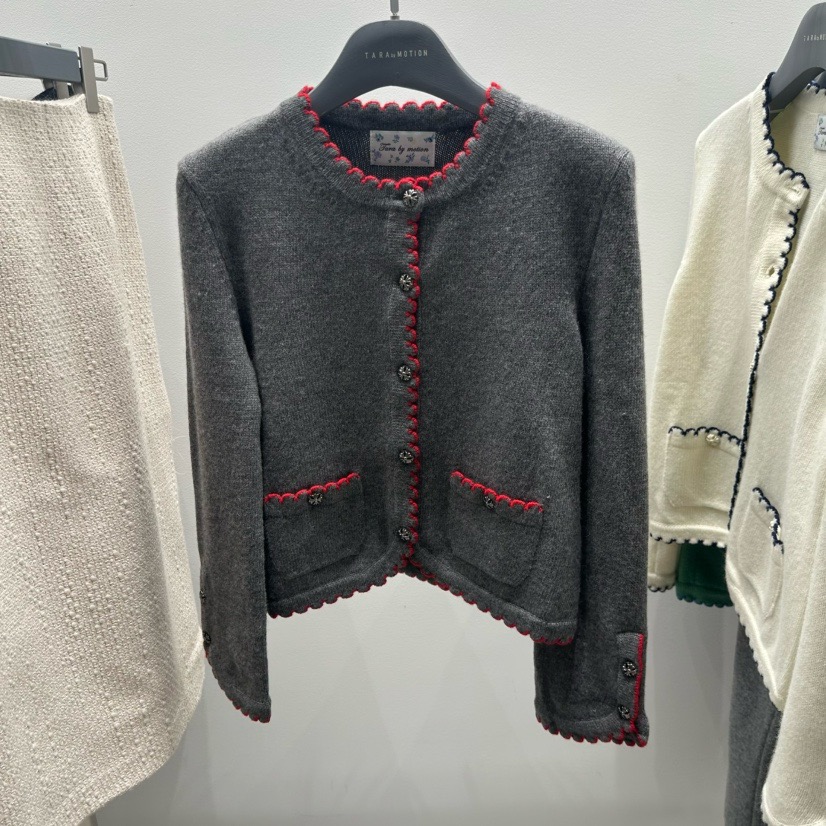 韩国东大门2025冬新TARA BY MOTION 简约休闲百搭圆领针织开衫