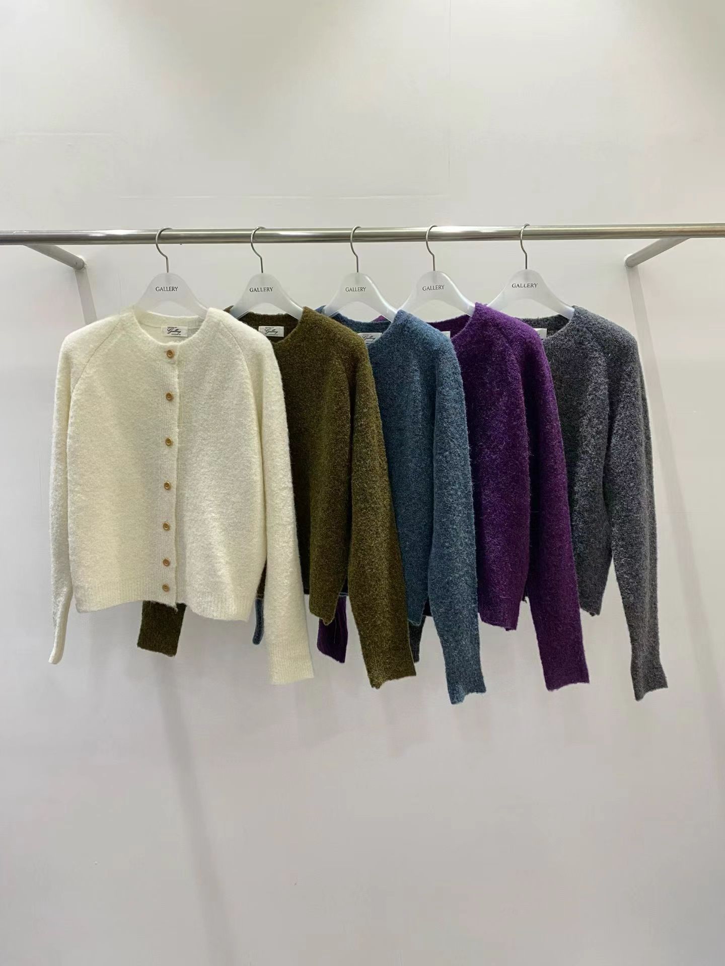 韩国东大门2025冬季新款gallery时尚百搭圆领宽松针织开衫毛衣