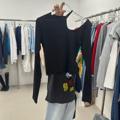 韩国东大门2026春季新款TOPDRESSING辣妹风不对称露肩挂脖长袖T恤