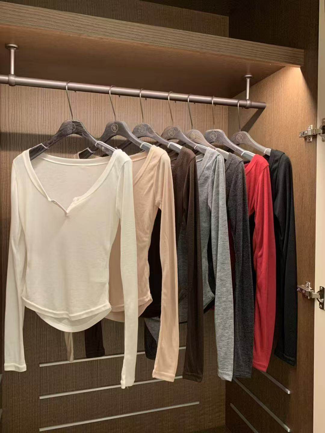 韩国东大门代购2025秋新品 VIRKIN时尚设计不对称上衣T恤