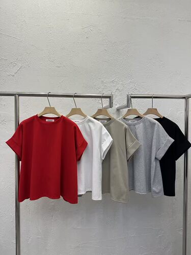 现 DAYLOG韩国东大门代购2026春新款 圆领纯色短袖百搭上衣T恤女