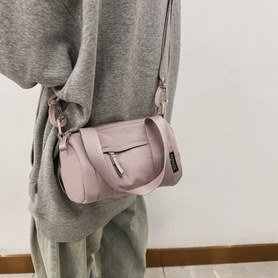 斜挎包女多功能时尚手提包休闲逛街小包简约个性圆筒包学生单肩包