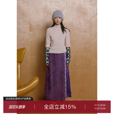 白灰两色高领羊毛打底衫