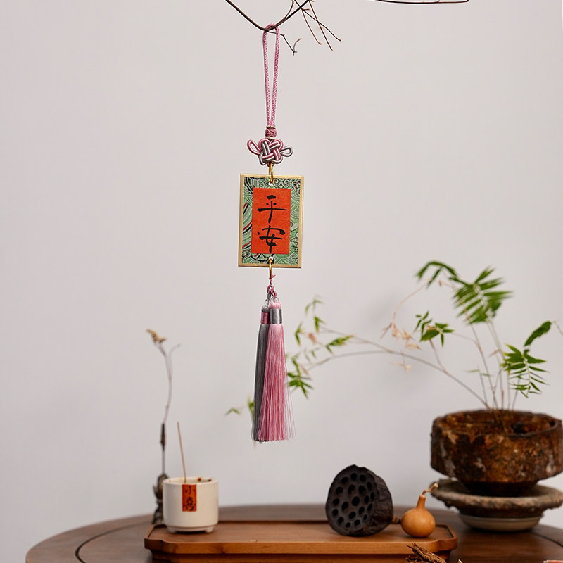 2026年马年喜庆室内新年挂饰装饰挂件吊牌卡片福字手写过年装饰品