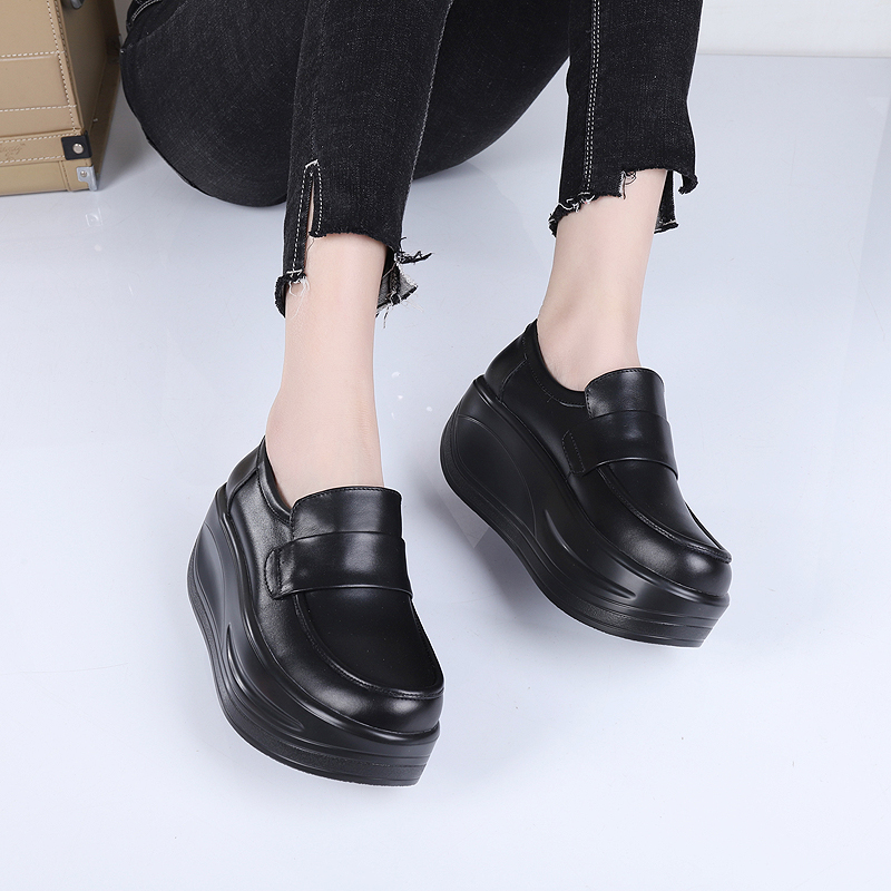 欧洲站女鞋春季新款松糕软皮