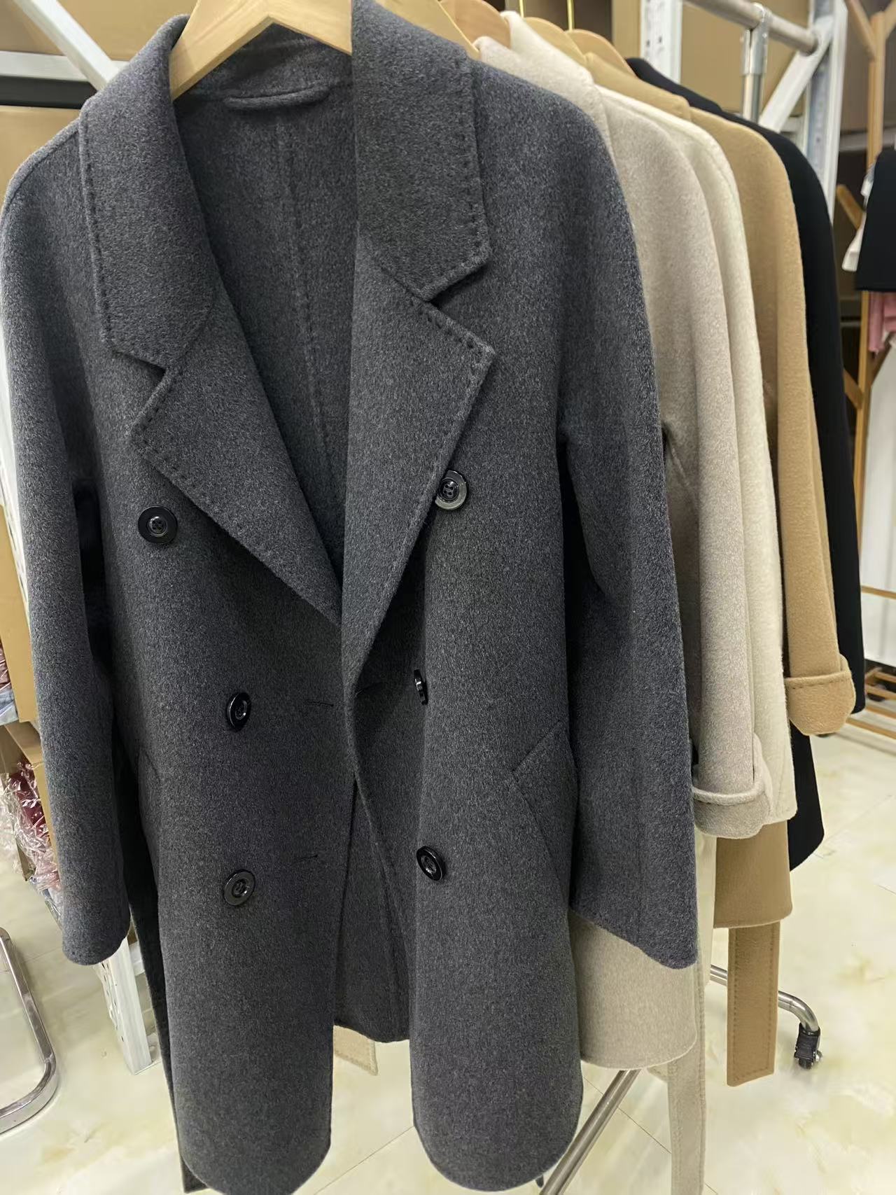 细度15微米！经典101801，中长款，100纯山羊绒大衣外套