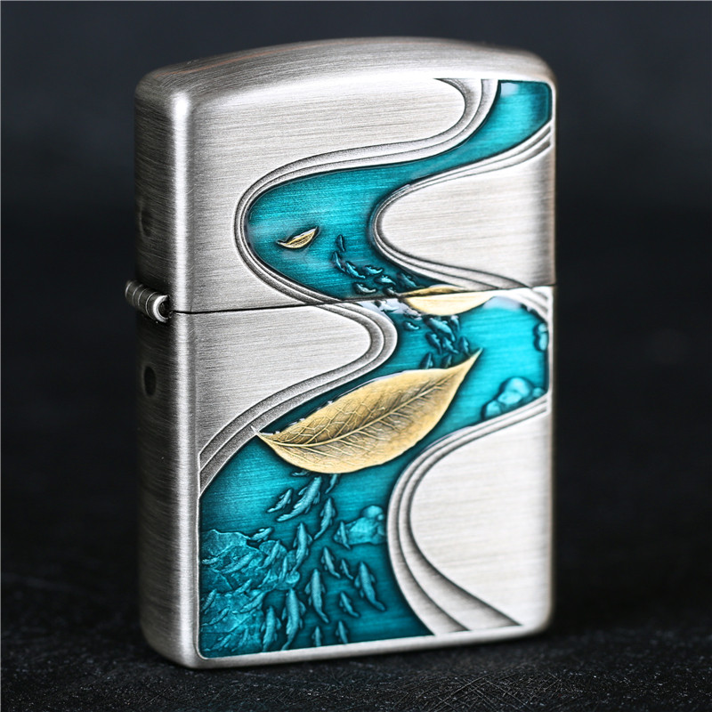 zippo芝宝煤油防风打火机 熏银盔甲机双面雕刻 一叶轻舟 男士礼物