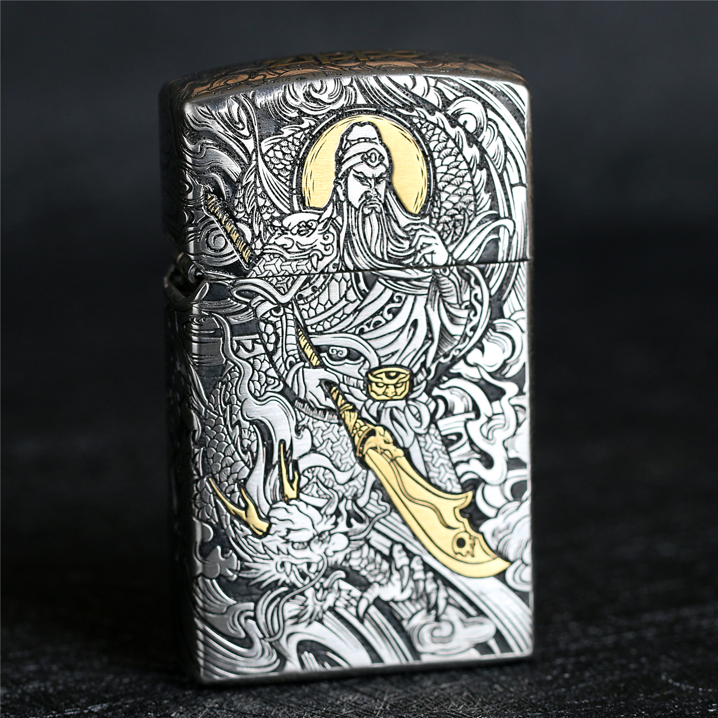zippo芝宝煤油防风打火机错金银钢套铠甲五面雕刻 关羽 关公窄机