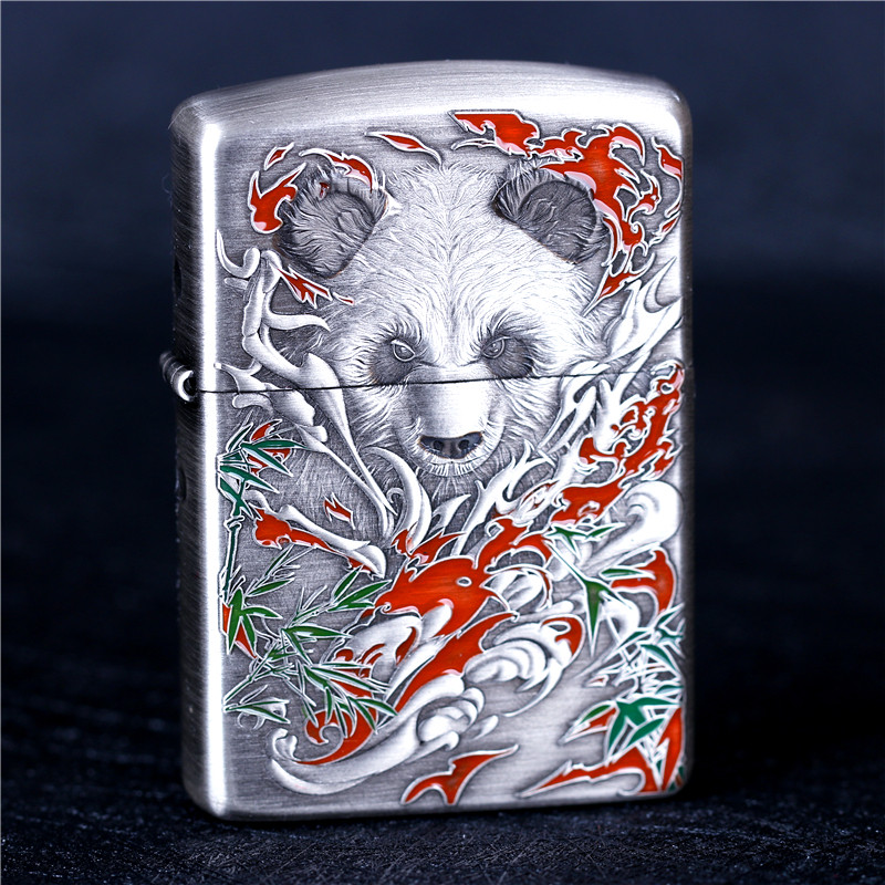 zippo芝宝煤油防风打火机 盔甲机熏银做旧雕刻 功夫熊猫 男士礼物
