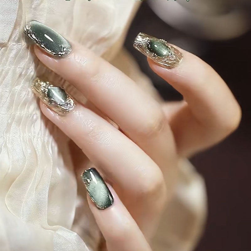 FUYU-NAIL安娜公主猫眼穿戴美甲