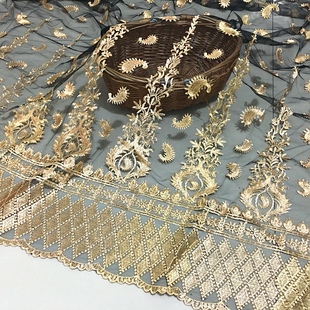 精品立体绣花黑色网纱蕾丝金色金线刺绣服装布料定位波浪花边面料