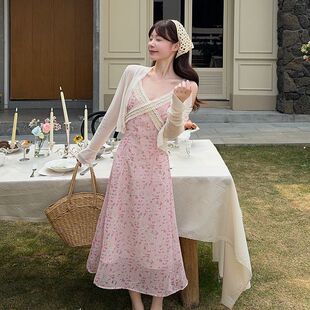 防晒 大码 女装 女主v领碎花吊带连衣裙松紧女修身 拼接蕾丝垂感套装