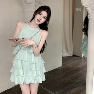 2025年新款 小个子连衣裙女夏季 潮ins温柔少女挂脖蛋糕裙绿色短裙