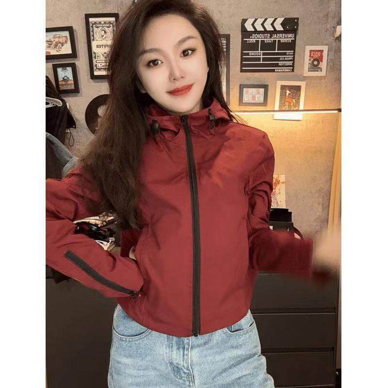 连帽宽松防风显瘦女冲锋衣