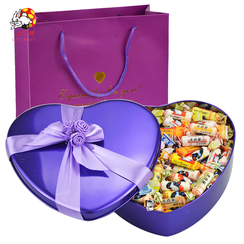 大白兔奶糖心形礼盒散装女生节日糖果伴手礼礼物生日礼品520g