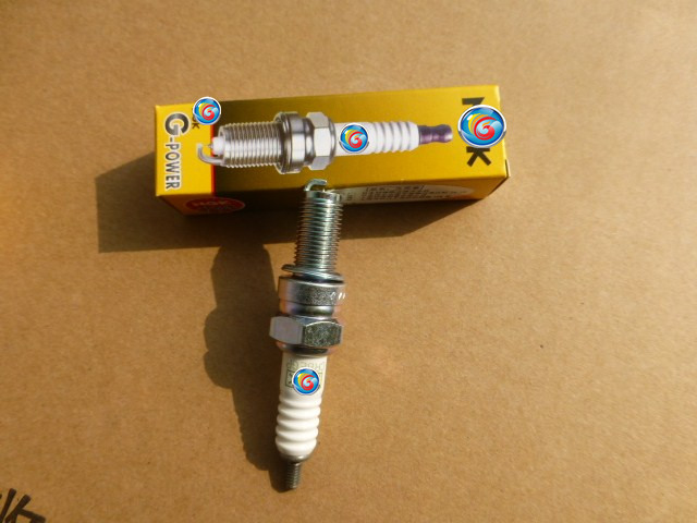 适用建设雅马哈天剑K YBR125K JYM125-7-B摩托车火花塞CR7HGP