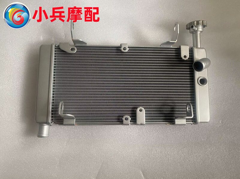 钱江赛600摩托车水箱散热器