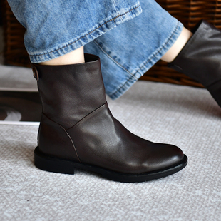 皮厚先生 复古头层胎牛皮短靴女低跟舒适真皮时装靴2025冬季新款