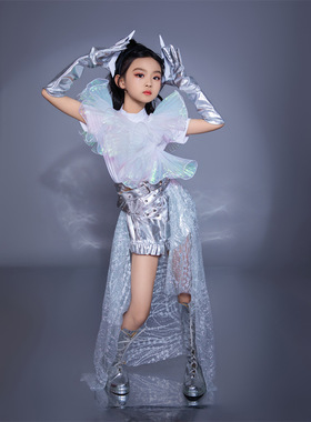 女童银白花边短裤套装元宇宙机械风科技感潮服未来感走秀服7闪光8