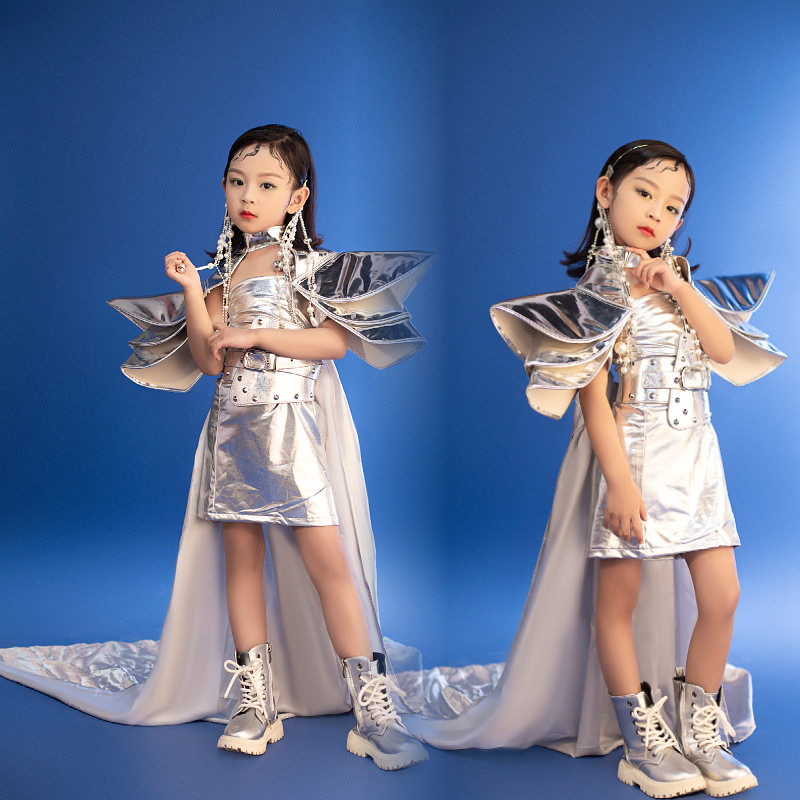 女童中国风礼服炫酷模卡
