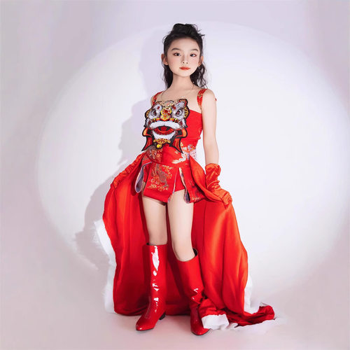 女童t台秀服国潮风演出服套装