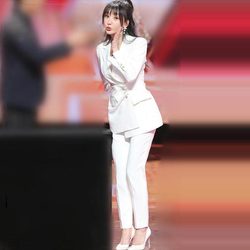 韩国时尚OL通勤职业珍珠扣气质年会主持人白色西服收腰显瘦套装女