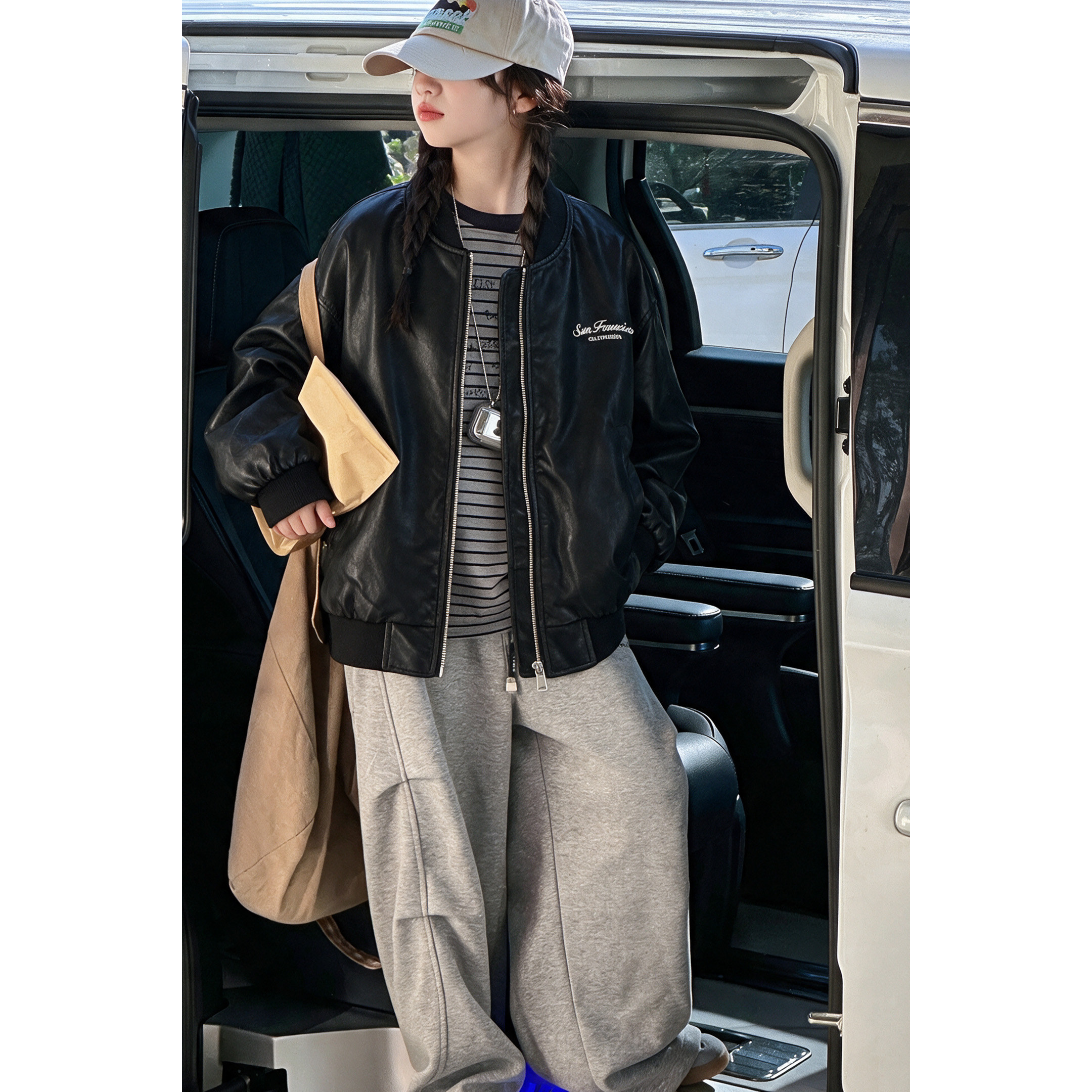 女童春秋款皮衣外套2026新款洋气中大童秋季韩版皮夹克外套上衣潮