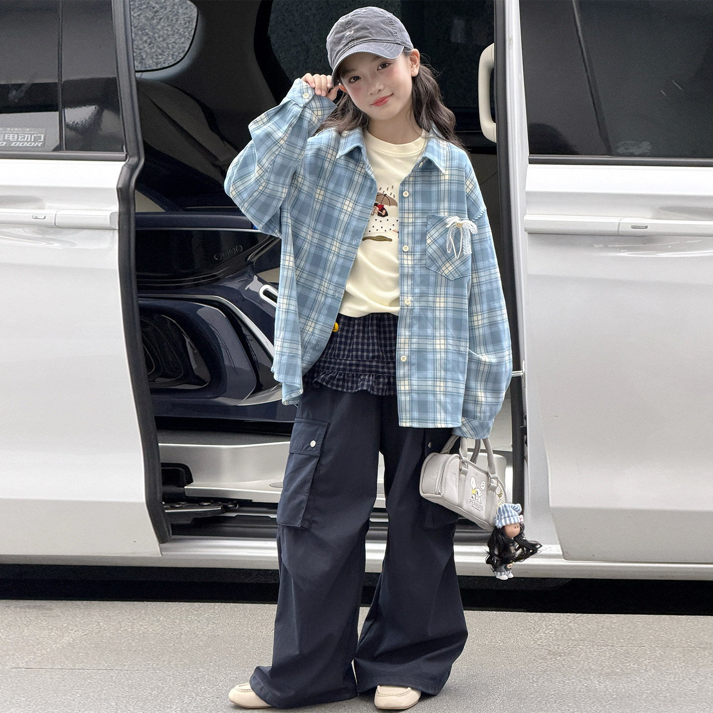 女童长袖衬衫春秋2026新款女大童韩版休闲格子衬衣超好看早秋外套