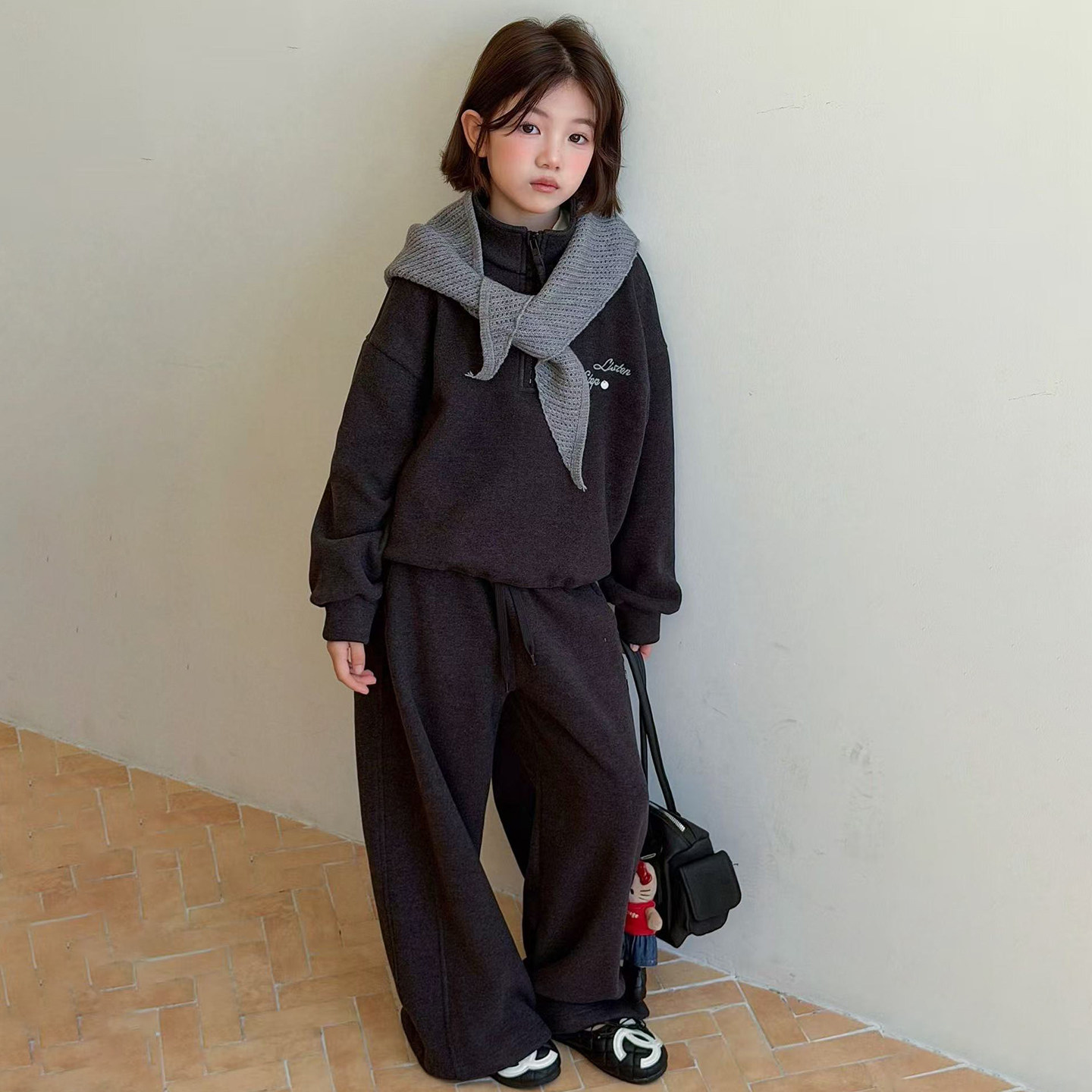 韩系女童加绒卫衣套装2026深秋款中大童女孩纯色休闲一体绒套装