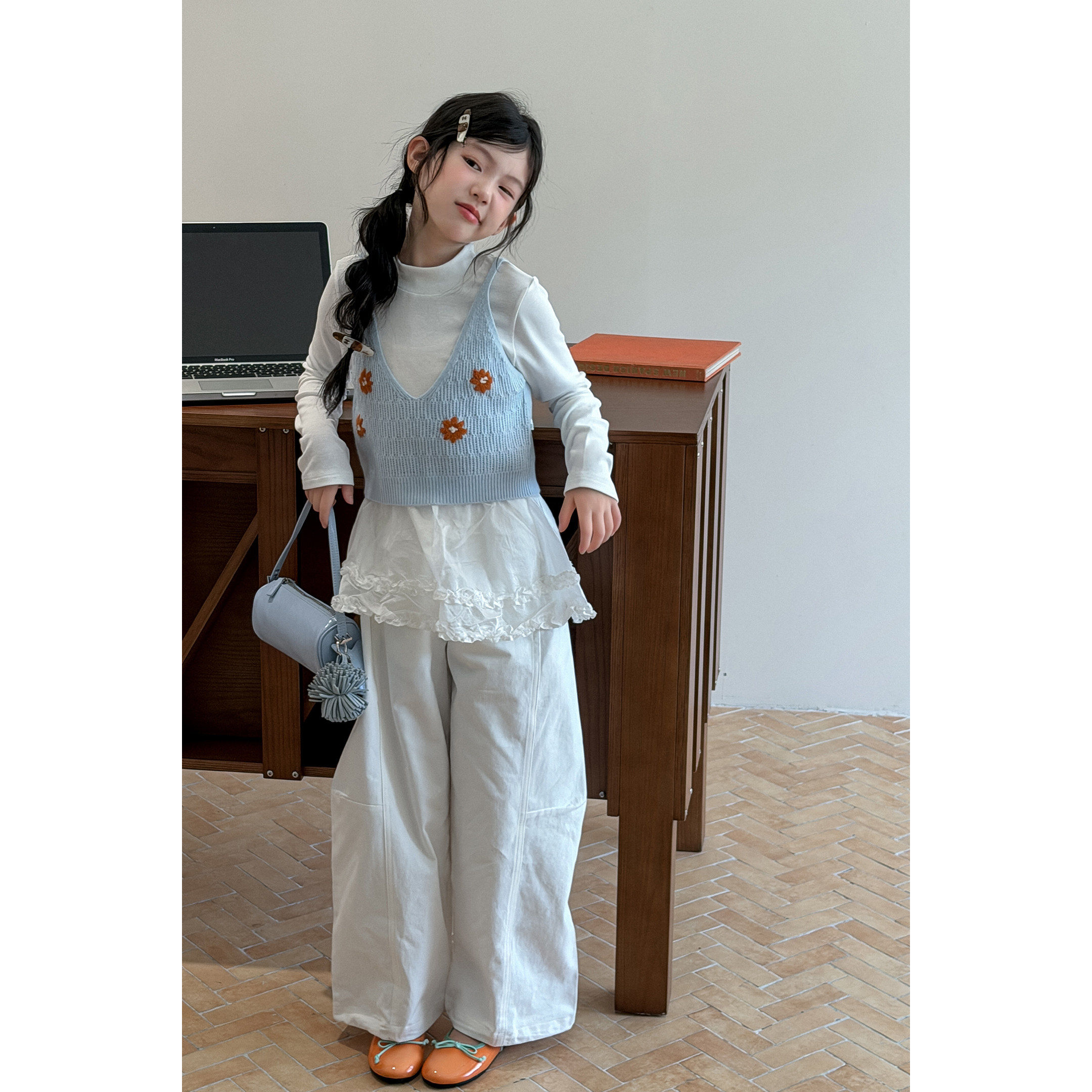 韩系女童甜美套装2026秋季新款儿童秋装打底衫毛衣马甲裤子两件套