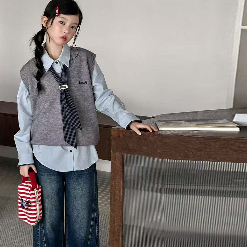 女童秋装套装2026新款儿童时髦韩版学院风三件套女孩春秋款衣服潮