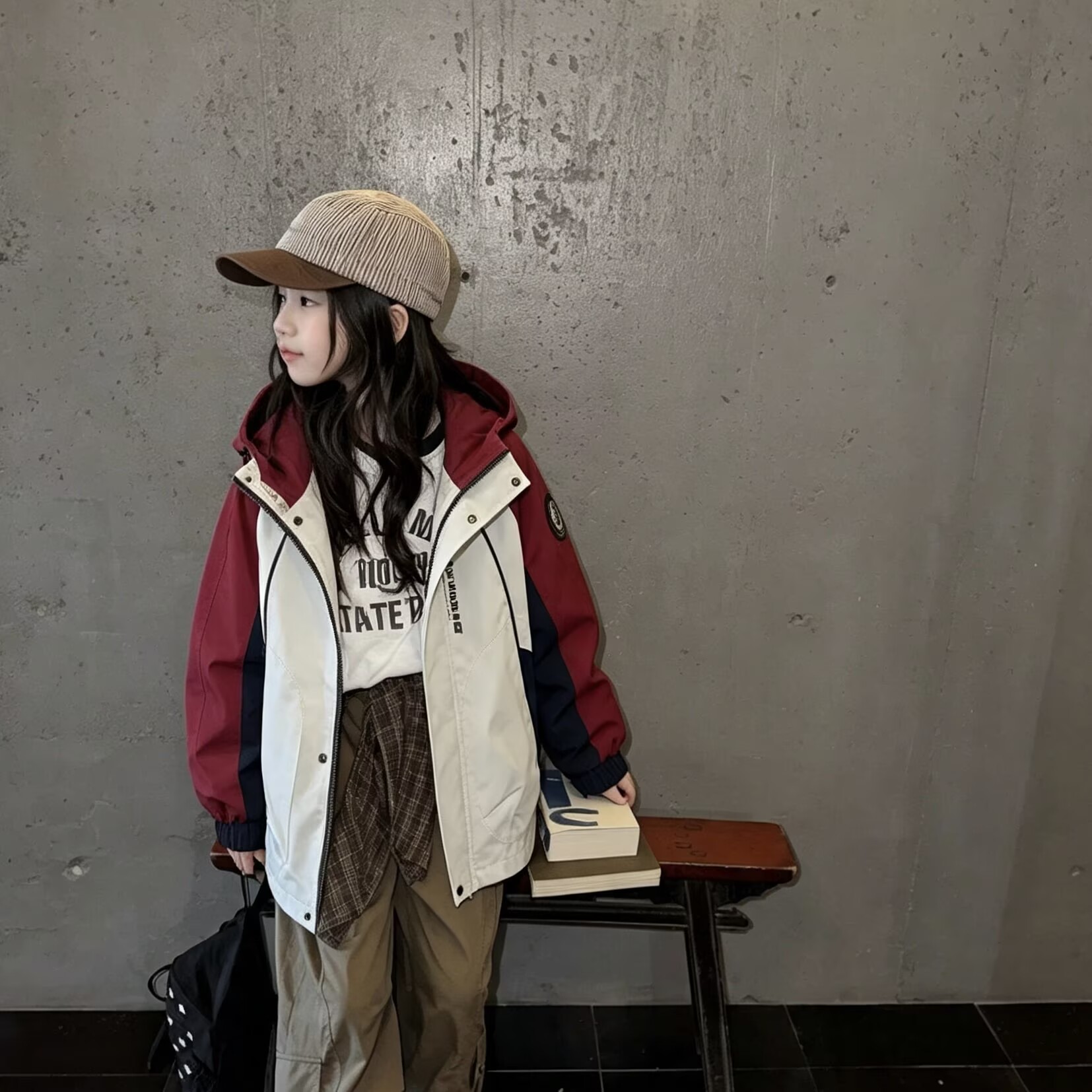 女童外套2026春秋新款韩版撞色连帽冲锋衣宽松休闲拉链长袖夹克潮