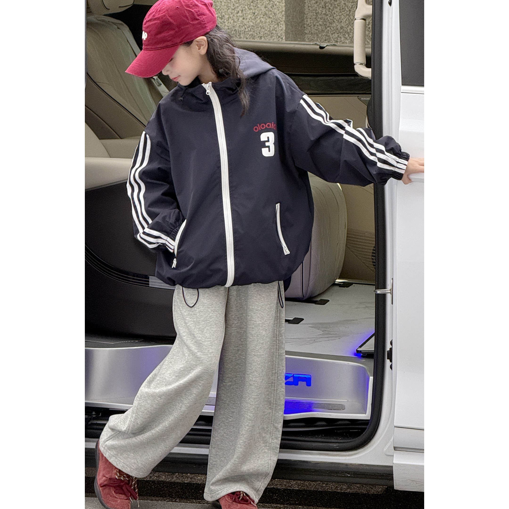 女童休闲连帽风衣外套2026春秋新款女孩下摆抽绳宽松百搭慵懒外套