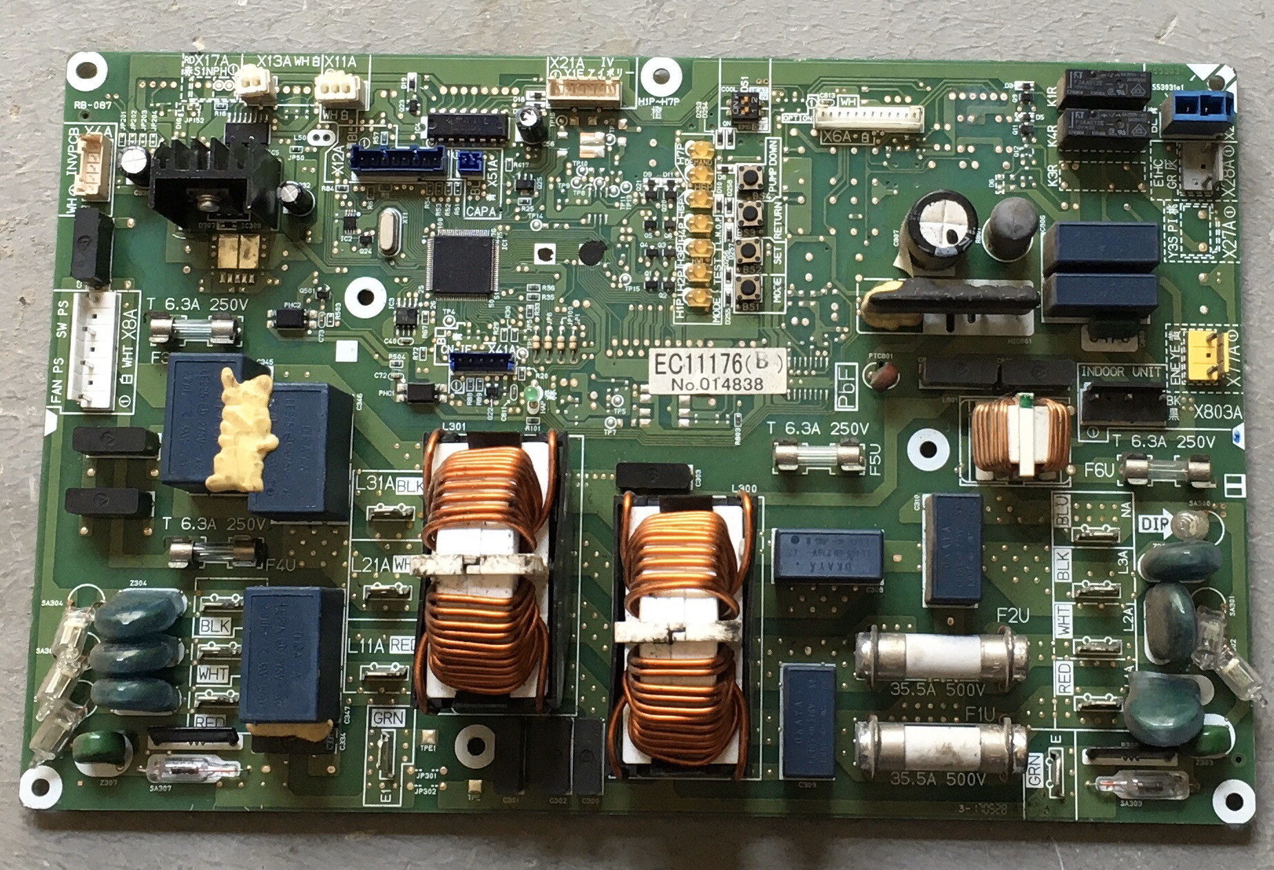 大金空调EC11176控制板