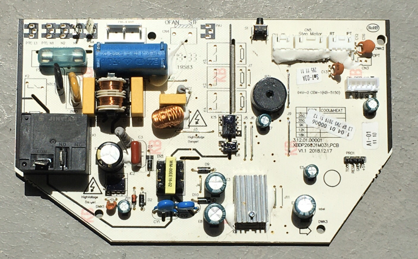 三洋帝智空调电脑板机主