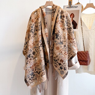彩色腰果花仿羊绒保暖围巾女2025新款感披肩外搭冬季加厚围脖