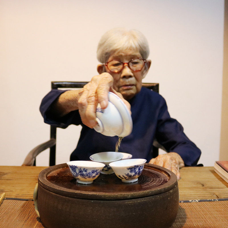 宝合琳潮州工夫茶老器手绘傲梅象牙白高岭土盖碗枫溪老瓷器三才碗